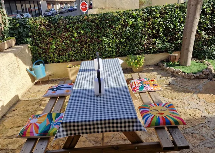 Avec Jardin A Proximite Du Du Salagou